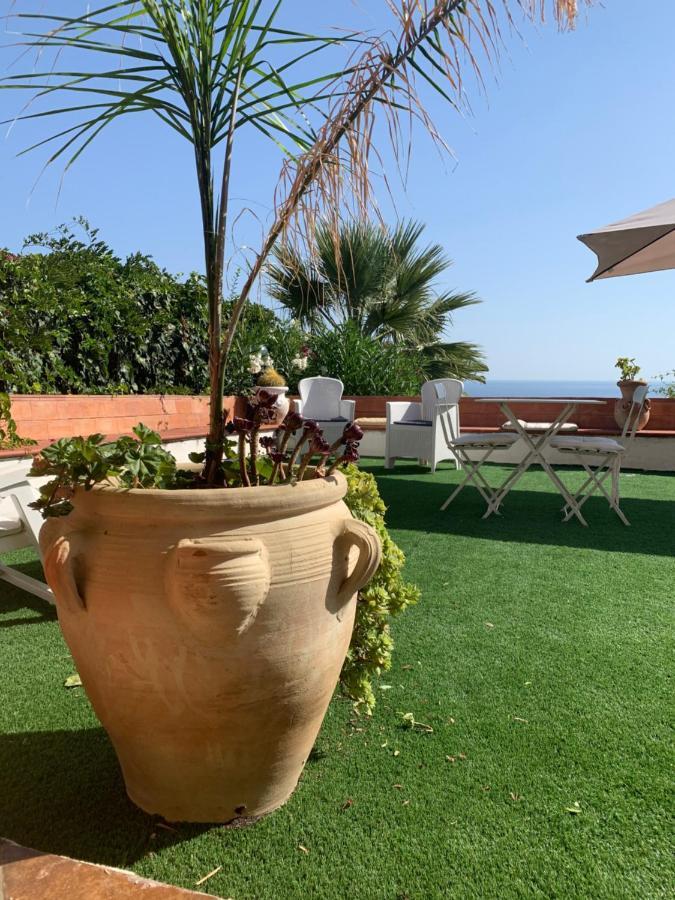 Villa Vista Mare Spiaggia Privata Скопело Екстериор снимка